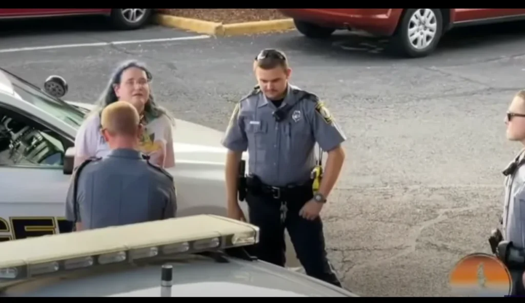 Chris Chan's arrest was live broadcast by one of her fans.