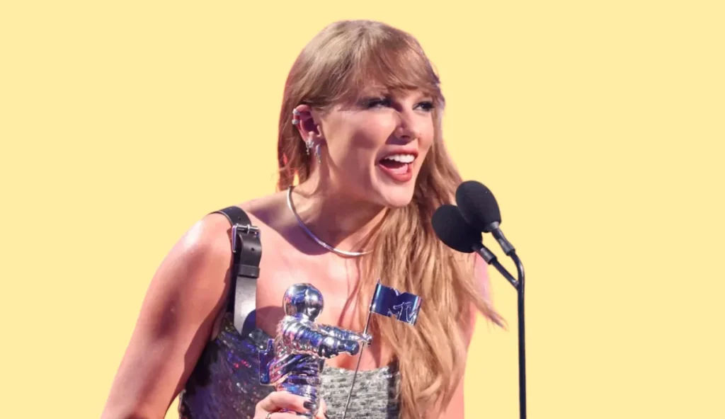 What did Taylor Swift say in her VMAs speech?